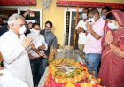 मुख्यमंत्री श्री बघेल ने पूर्व मुख्यमंत्री श्री अजीत जोगी के पार्थिव शरीर पर पुष्पचक्र अर्पित कर दी श्रद्धांजलि