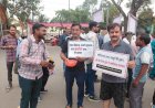 अधोसंरचना बनाने वाले ठेकेदारों के हाथ में कटोरा, ₹5,000 करोड़ के बकाये पर सरकार के खिलाफ रायपुर में प्रदर्शन
