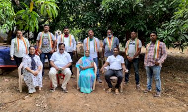 दंतेवाड़ा : भाजपा पार्षद संजय विश्वकर्मा के साथ अन्य 6 लोगों ने किया कांग्रेस में प्रवेश