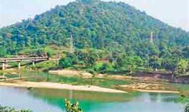 छत्तीसगढ़ किसान सभा का कांग्रेस सरकार पर गंभीर आरोप, कहा-बोधघाट मामले में आदिवासियों को बहलाने के लिये आकड़ो में हेराफेरी कर रही है सरकार