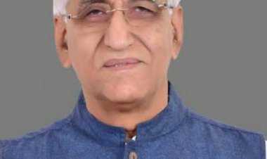 टी एस सिंहदेव के सरकार के खिलाफ बगावती विपक्ष के बोल...मोहन मरकाम ने का मैंने बयान नही पढ़ा ?