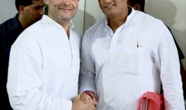 संसदीय सचिव विकास उपाध्याय का फ़ेसबुक की बीजेपी से 'मिलीभगत' के आरोप पर राहुल गांधी के पक्ष में आया बड़ा बयान।