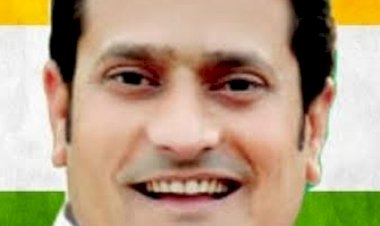 रामदेव का कोरोनिल इतना प्रभावकारी है तो केन्द्र सरकार टीकाकरण पर 35 हजार करोड़ रूपये क्यों खर्च कर रही है - विकास उपाध्याय