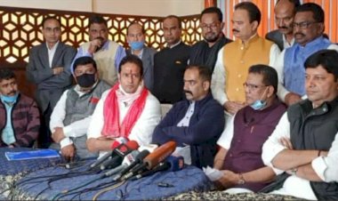 Amit Shah is giving secret advice to BJP workers as part of a strategy to incite riots by touring the states with immediate elections- Vikas Upadhyay