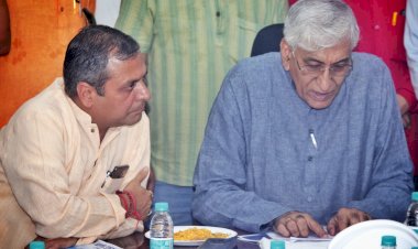 विधायक शैलेश पांडे की पहल पर बिलासपुर में 300 बिस्तरों का सुपर मल्टीस्पेशलिटी हॉस्पिटल होगा तैयार। स्वास्थ्य मंत्री सिंहदेव ने सदन में दिया जवाब