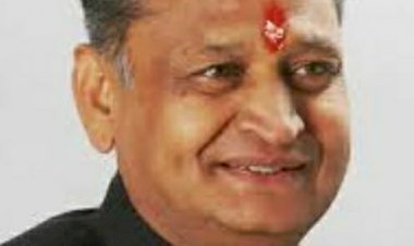 मुख्यमंत्री गहलोत की कर्मचारियों के हित में एक घोषणा ने देश के सभी राज्यों के मॉडल को फेल कर दिया