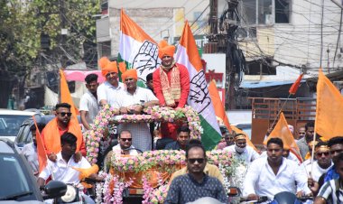 विकास उपाध्याय की वो छवि जो दूसरों से उन्हें अलग करती है,उनके हिंदूवादी चेहरा का होना ...