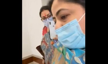 स्मृति इरानी को कांग्रेस नेत्री के महंगाई को लेकर पूछे तीखे सवालों ने परेशान किया...पढ़िए फ्लाइट में क्या हुआ
