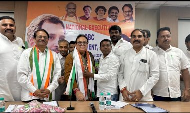 डॉ. चौलेश्वर चंद्राकर ने विचार गोष्ठी में ओबीसी का तार्किक पक्ष रख कैप्टन यादव और के.राजू का दिल जीता...