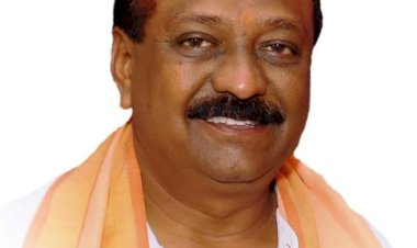 कांग्रेस नेता और सत्यमेव जयते फाउंडेशन के प्रदेश संयोजक कन्हैया अग्रवाल का शहर की बदहाल सड़कों को लेकर जिला कलेक्टर को 24 घंटे का अल्टीमेटम...।