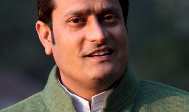 पश्चिम विधानसभा में मेरी लड़ाई भाजपा से नहीं, एक अहंकारी से है- विकास उपाध्याय