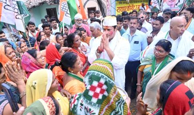 पश्चिम विधानसभा के कांग्रेस प्रत्याशी विकास उपाध्याय ने राजेश मूणत की तुलना औरंगजेब से की