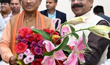 मुख्यमंत्री साय को जन्म दिन की बधाई देने देर रात तक पहुना में लोगों का लगा तांता...रेणुका सिंह आज भी नहीं दिखीं!