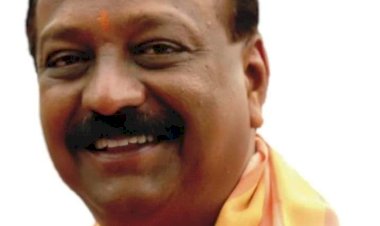 लोकसभा के समन्वयक कांग्रेस नेता कन्हैया अग्रवाल ने कहा, इस बार दक्षिण के मतदाता खुद बृजमोहन को सबक सिखाएंगे ...