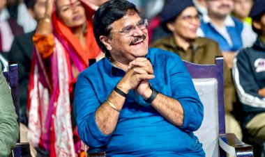 मुख्यमंत्री विष्णु देव साय को ‘धृतराष्ट्र’ बनाने की साजिश तो नहीं? — प्रमोद दुबे का गंभीर आरोप